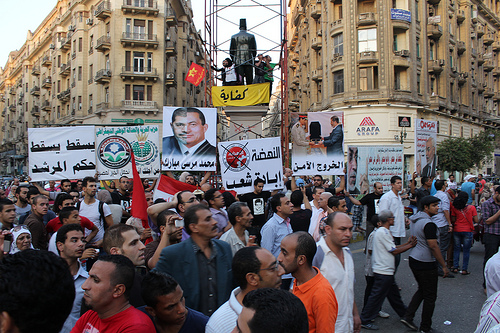 Protesto anti-Morsi no Cairo em agosto passado. Photo de Gigi Ibrahim/Flickr