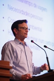 O consultor Peter Valk